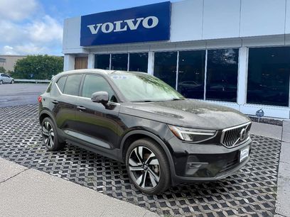 Certified 2023 Volvo XC40 B5 Plus w/ Protection Package Premier