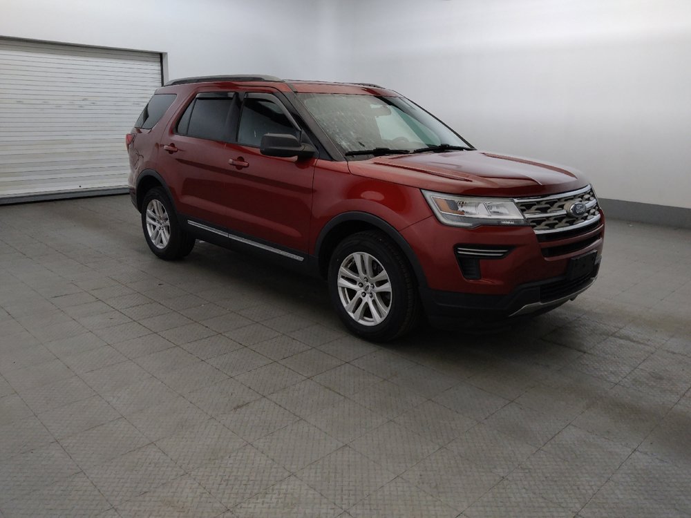 Used 2018 Ford Explorer XLT AWD/4WD image 11