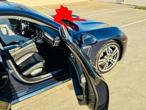 Used 2016 Porsche Panamera Edition RWD image 44