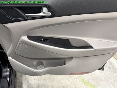Used 2019 Hyundai Tucson SE AWD/4WD image 27