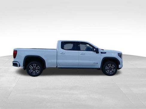 Used 2024 GMC Sierra 1500 AT4 w/ Technology Package AWD/4WD image 6