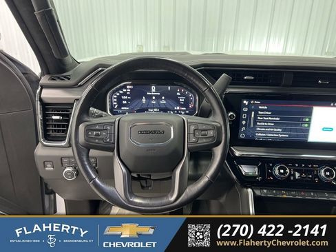 Used 2024 GMC Sierra 3500 Denali Ultimate image 27