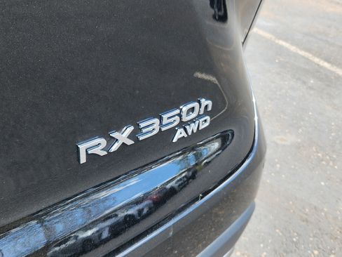 Used 2025 Lexus RX 350h w/ Convenience Package image 18
