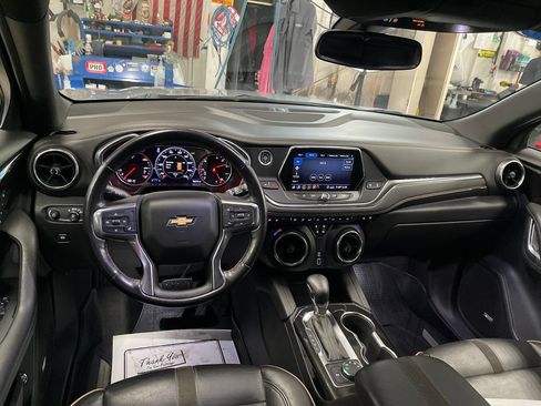 Used 2020 Chevrolet Blazer Premier AWD/4WD image 18