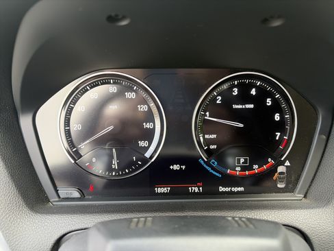 Used 2020 BMW 230i Convertible RWD image 30