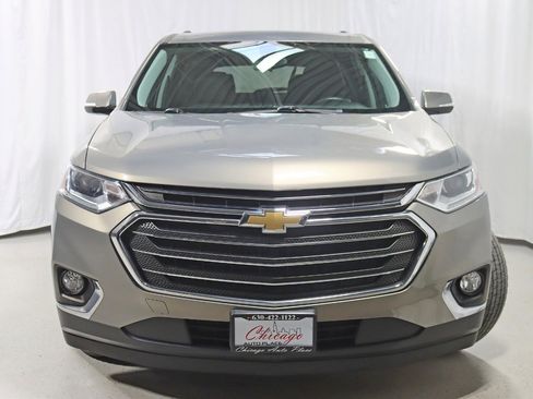 Used 2018 Chevrolet Traverse LT image 9