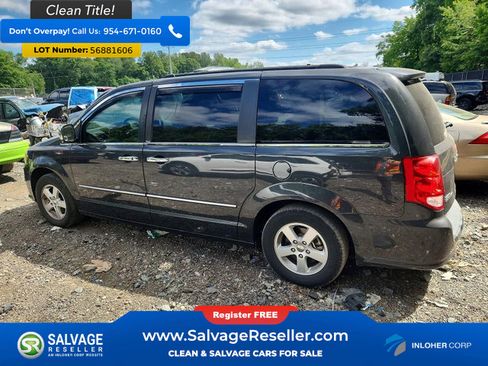 Used 2012 Dodge Grand Caravan SXT w/ Entertainment Group 1 FWD image 3