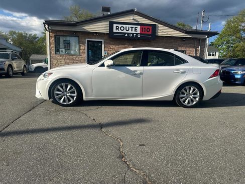 Used 2016 Lexus IS 300 AWD w/ Premium Package image 20