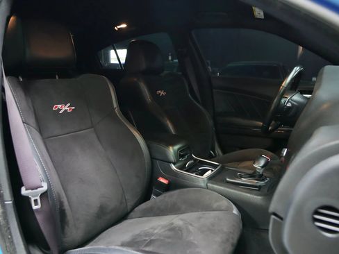 Used 2016 Dodge Charger R/T image 24