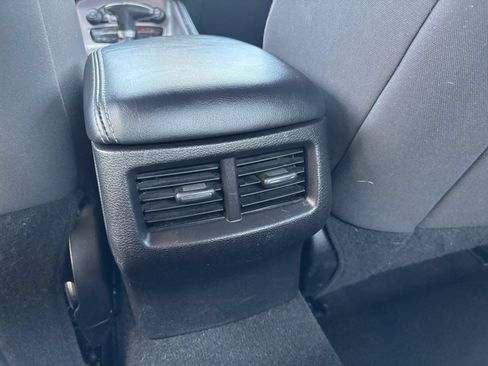 Used 2023 Dodge Challenger SXT RWD image 23