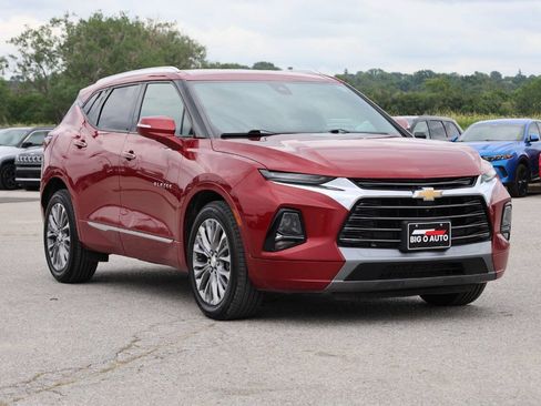 Used 2019 Chevrolet Blazer Premier w/ Driver Confidence II Package AWD/4WD image 4
