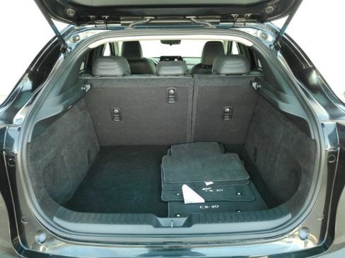 Used 2025 MAZDA CX-30 AWD 2.5 S w/ Preferred Package image 24