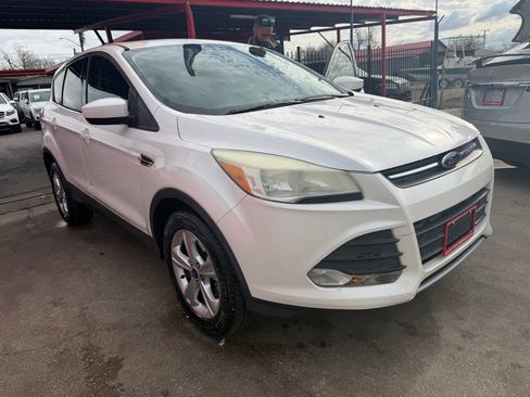 Used 2013 Ford Escape SE image 1