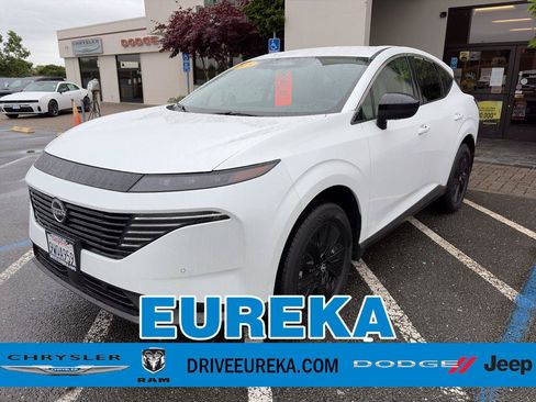 Used 2025 Nissan Murano SV w/ Cargo Package AWD/4WD image 1