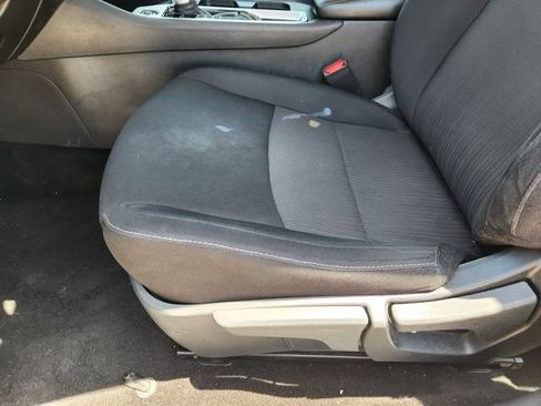 Used 2024 Nissan Sentra SV FWD image 23