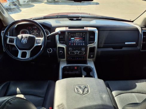 Used 2018 RAM 2500 Laramie w/ Convenience Group AWD/4WD image 10