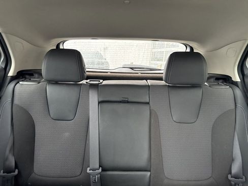 Used 2021 Buick Encore GX Select image 8