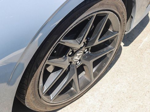 Used 2024 Honda Civic Sport image 17