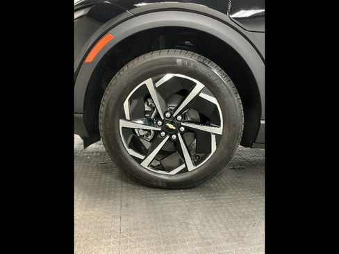 New 2026 Chevrolet Equinox EV LT AWD/4WD image 44