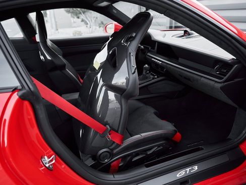 Used 2025 Porsche 911 GT3 w/ Chrono Package image 42