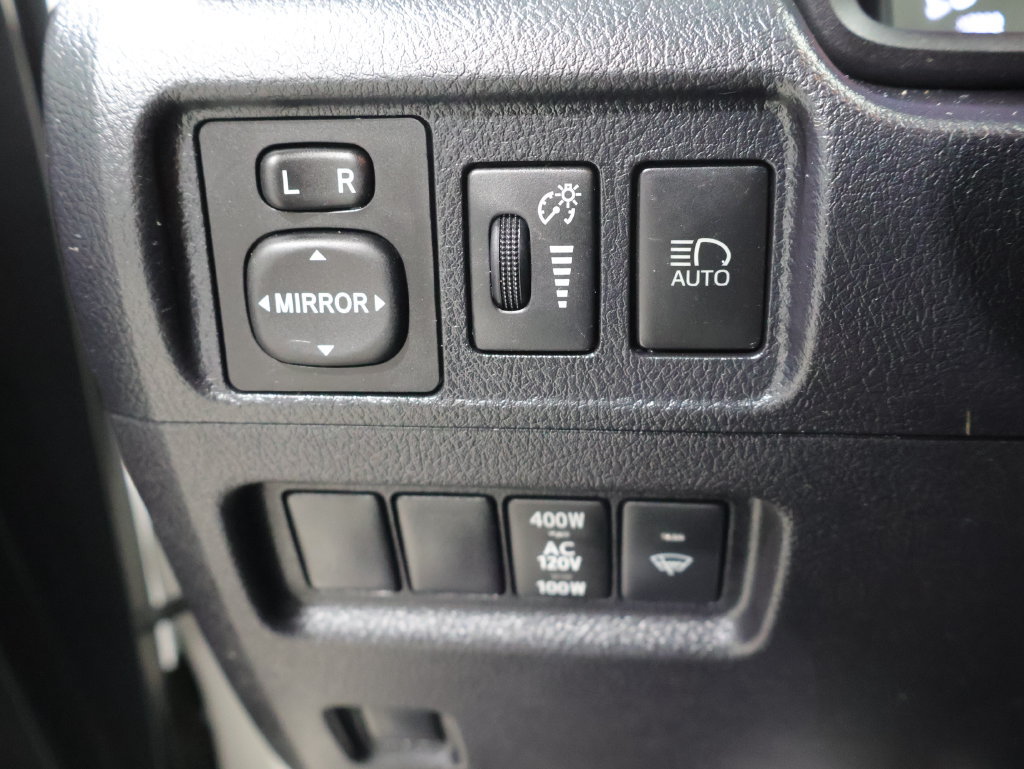 Used 2024 Toyota 4Runner SR5 Premium w/ Moonroof Package AWD/4WD image 32