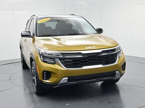 Certified 2024 Kia Seltos SX AWD/4WD image 2