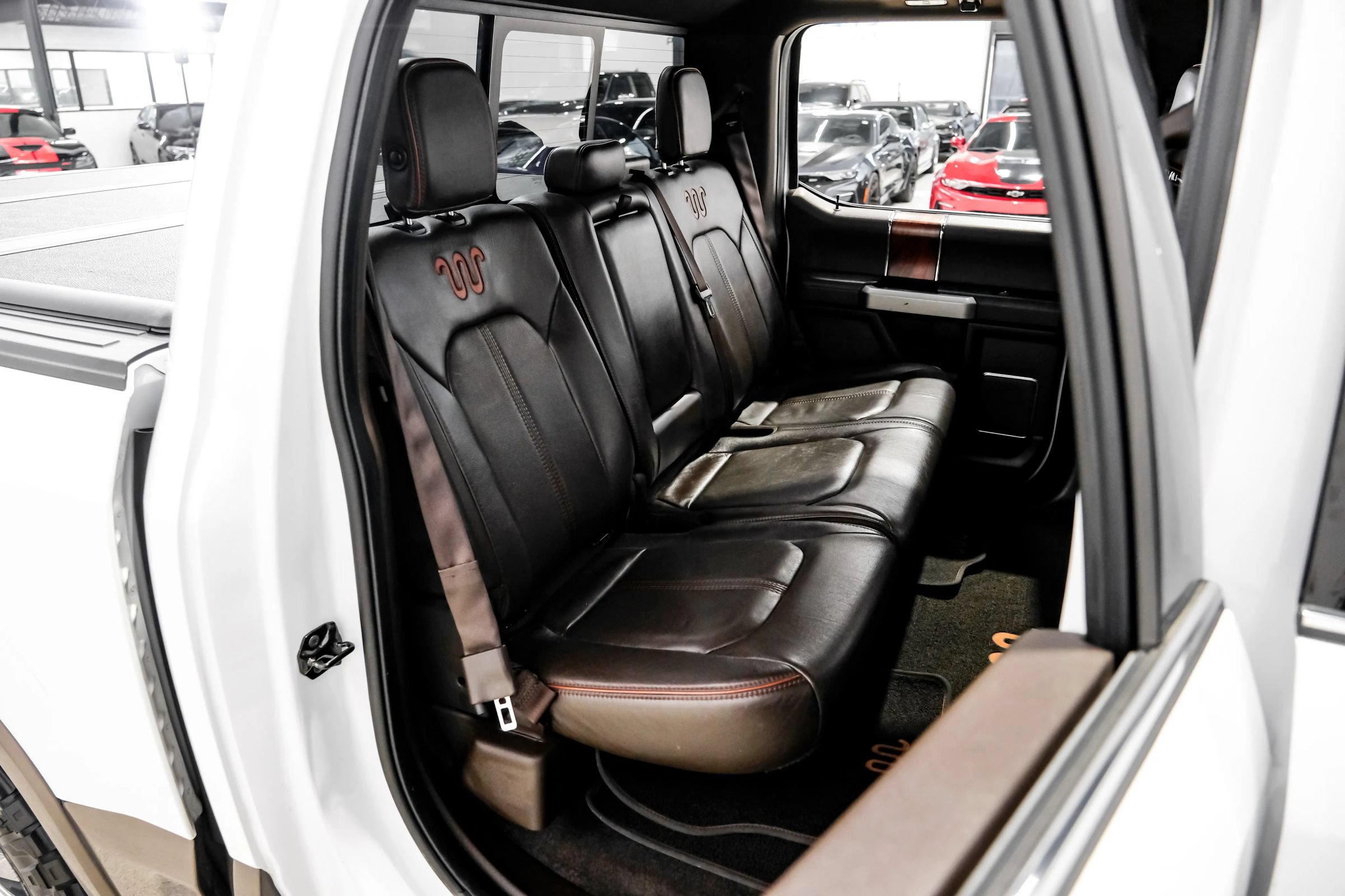Used 2017 Ford F150 King Ranch w/ Equipment Group 601A Luxury AWD/4WD image 42