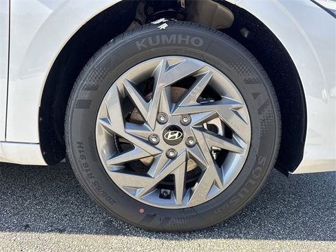 New 2026 Hyundai Elantra Blue image 12