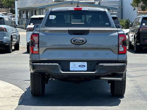 New 2026 Ford Ranger Lariat w/ FX4 Off-Road Package AWD/4WD image 4