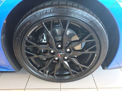 Used 2024 Chevrolet Corvette Stingray w/ Battery Protection Package image 11