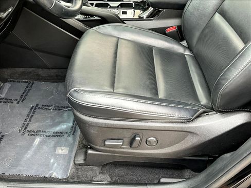 Certified 2024 Kia Telluride S w/ S Sunroof Package FWD image 39