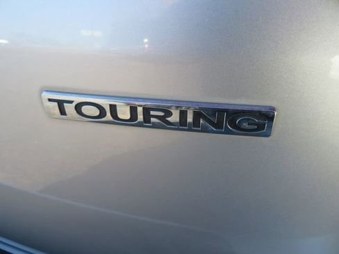 Used 2013 Honda Odyssey Touring image 14