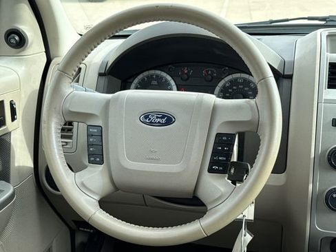 Used 2009 Ford Escape XLT image 14