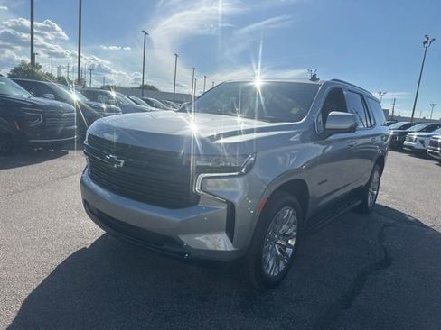 Used 2024 Chevrolet Tahoe RST w/ Luxury Package AWD/4WD image 7