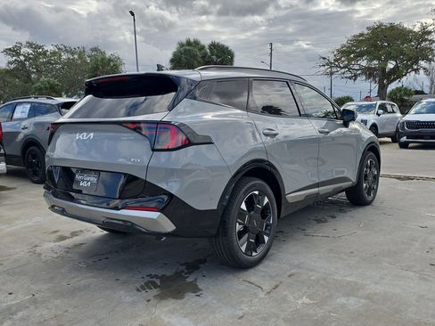 New 2026 Kia Sportage SX AWD/4WD image 8