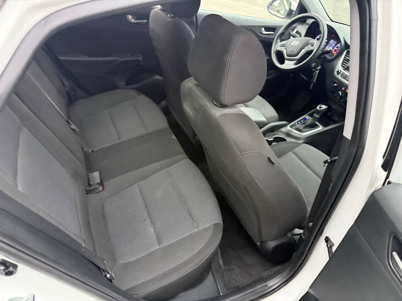 Used 2021 Hyundai Accent SEL FWD image 19