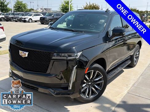 Used 2023 Cadillac Escalade Sport AWD/4WD image 4