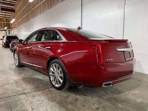 Used 2014 Cadillac XTS Luxury w/ Driver Awareness Package FWD image 2