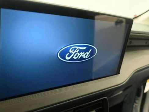 New 2026 Ford Maverick XL w/ Equipment Group 101A AWD/4WD image 17