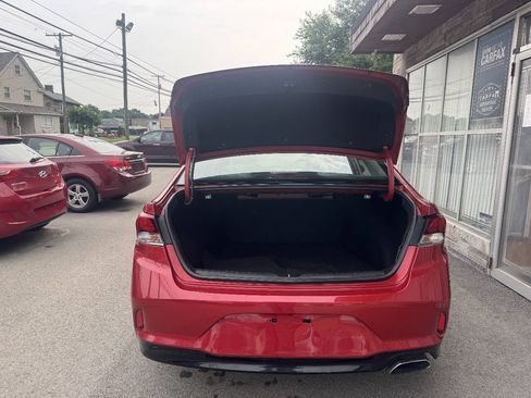 Used 2018 Hyundai Sonata SE FWD image 14