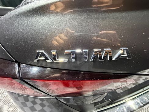 Used 2021 Nissan Altima 2.5 Platinum image 24