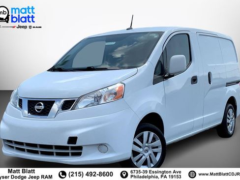 Used 2018 Nissan NV200 SV w/ Navigation Package image 1