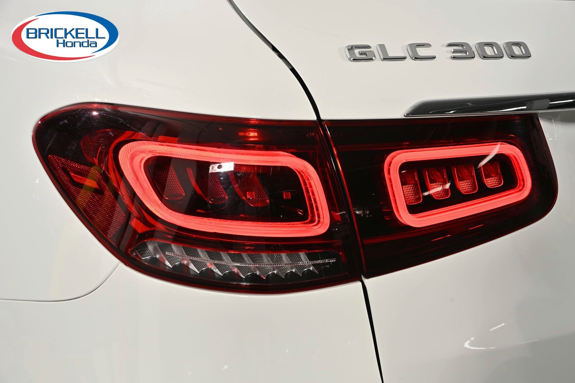 Used 2022 Mercedes-Benz GLC 300 image 10