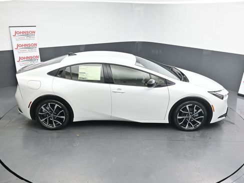 New 2026 Toyota Prius XSE image 28