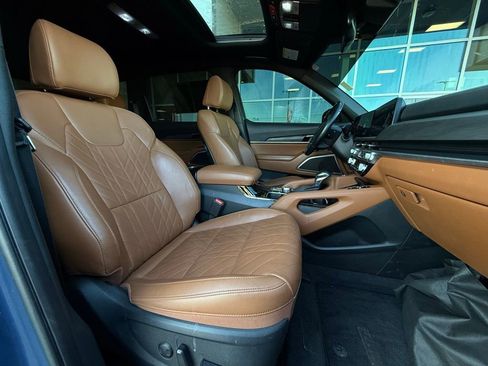 Used 2024 Kia Telluride EX X-Line image 29