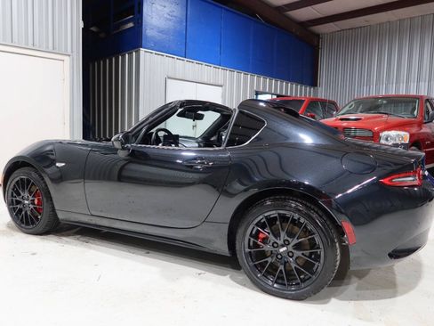 Used 2025 MAZDA MX-5 Miata RF Club RWD image 2