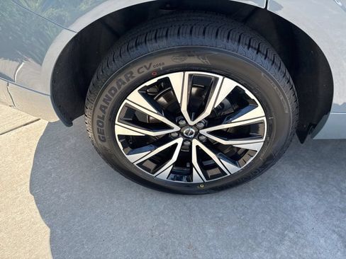Certified 2024 Volvo XC60 B5 Core w/ Protection Package Premier AWD/4WD image 13