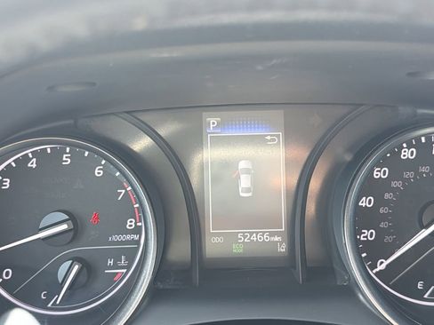 Used 2024 Toyota Camry SE FWD image 26