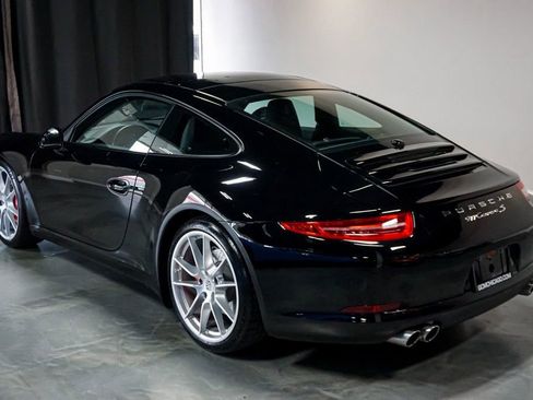 Used 2012 Porsche 911 Carrera S image 17