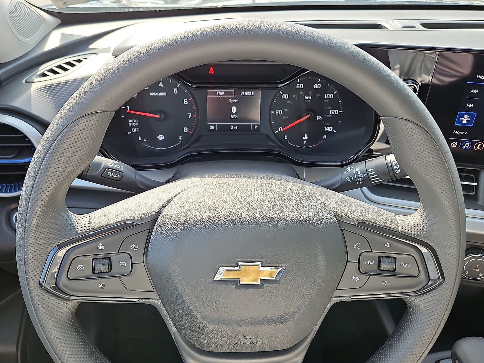 New 2026 Chevrolet Trax LS w/ LS Convenience Package FWD image 16